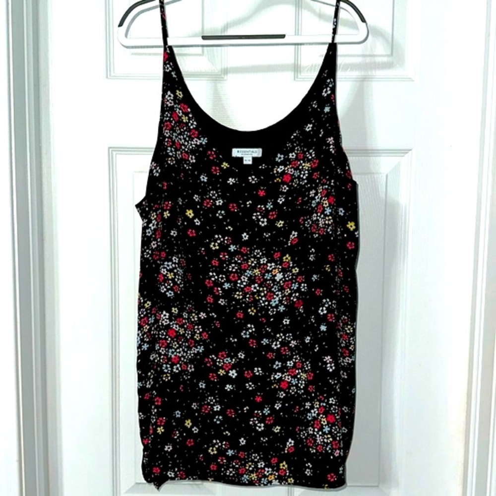 Floral sleeveless blouse